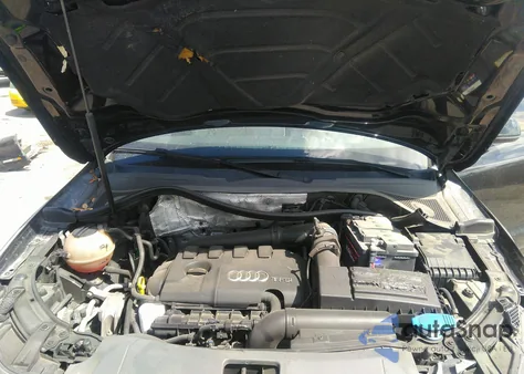 2017 Audi Q3 2.0T Premium из США, поврежденный, VIN WA1BCCFS5HR013886